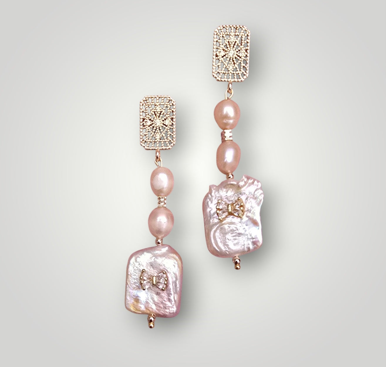Pendientes de la colección: Perlas lazo