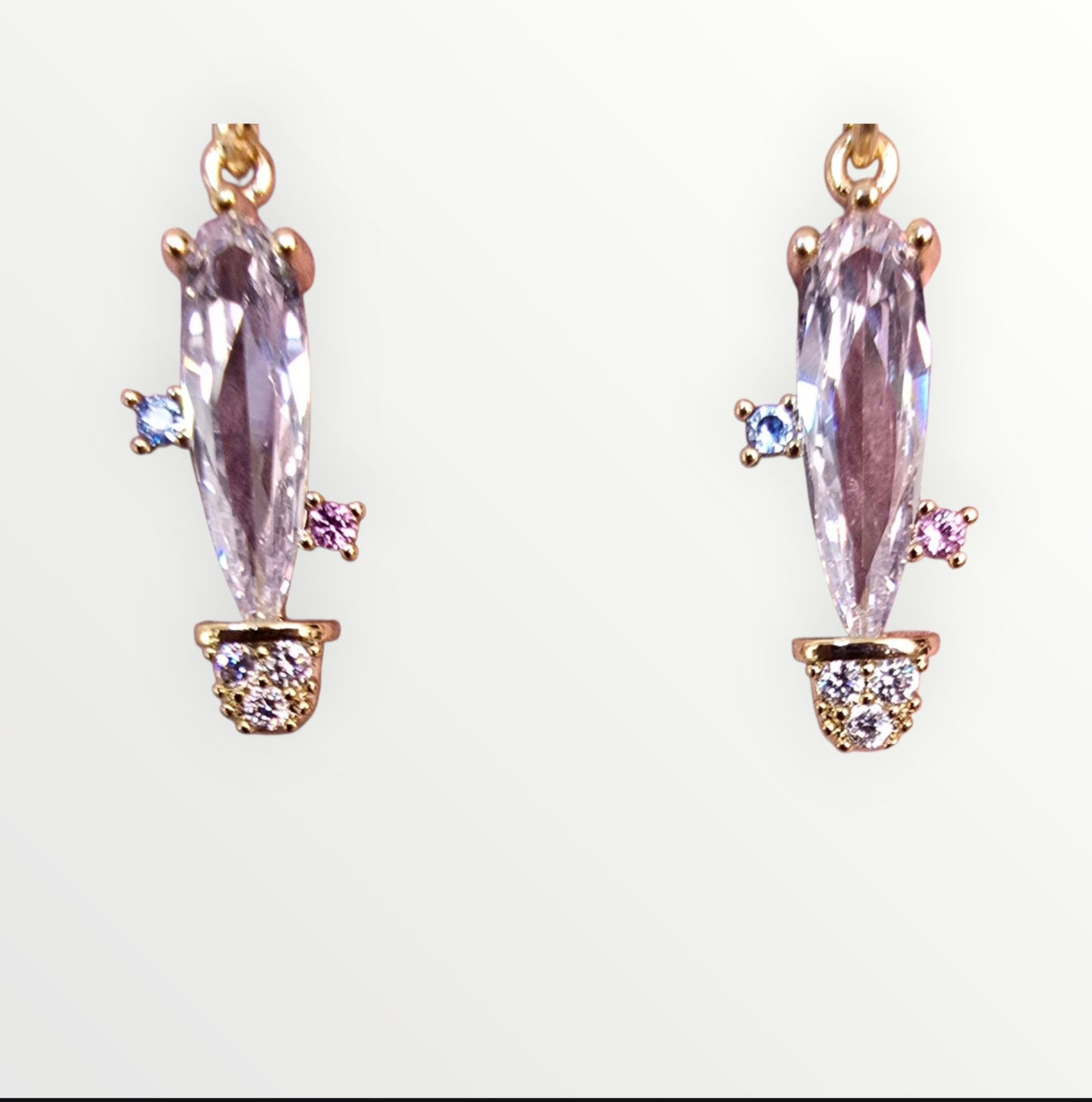 Pendientes de la colección: Corazón Flechado