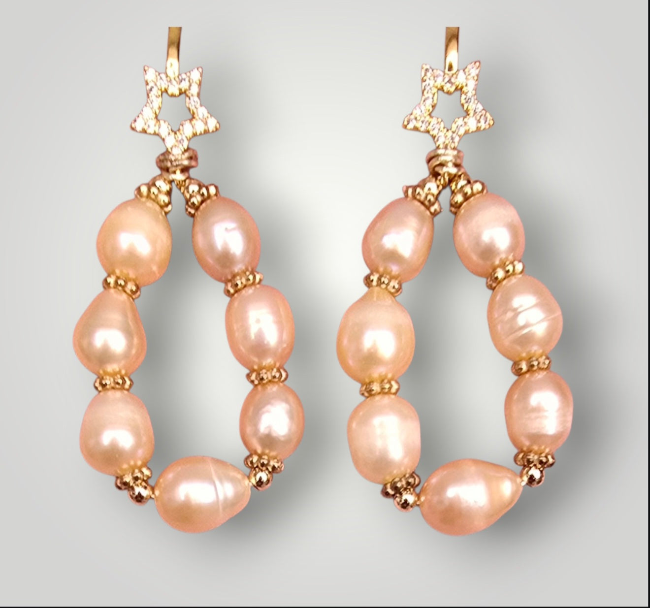 Pendientes de la colección: Perlas y estrella